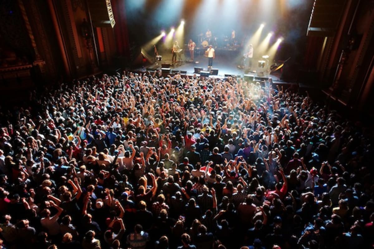 Why it's Okay to Go to a Concert Alone PigeonsandPlanes