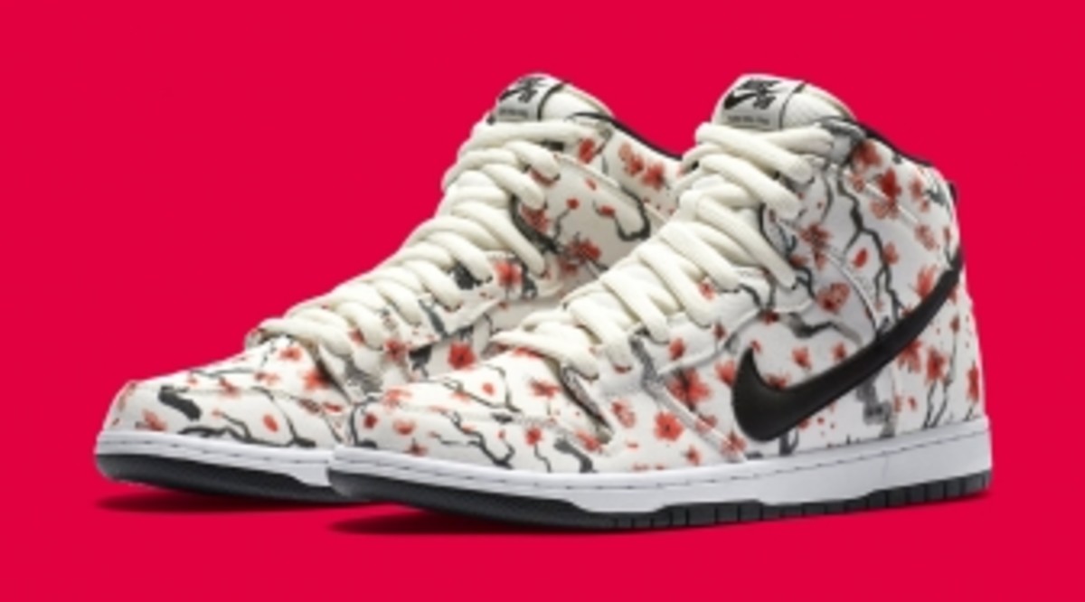 lebron cherry blossom nike